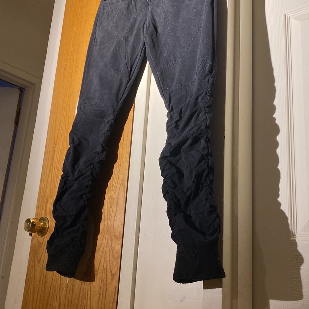Stretch - Picture 3 of 5